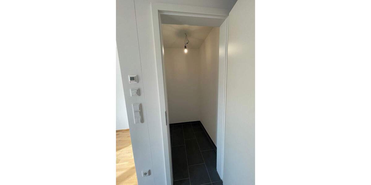 Etagenwohnung Erlangen Dechsendorf - 3 Zimmer, 76 m&sup2;, 1.265&euro; | Angebot:26628761