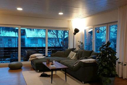 Großzügige 4-Zimmer-Wohnung mit Balkon & Garage in Roth 4 zimmer