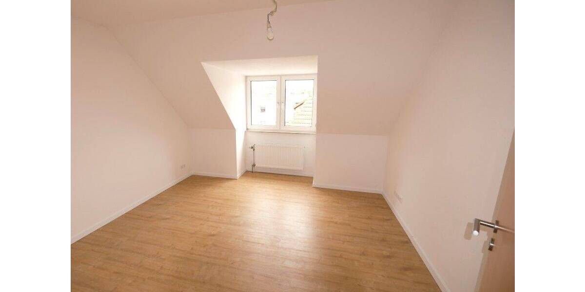Etagenwohnung Fürth Nordstadt - 3 Zimmer, 96 m&sup2;, 359.000&euro; | Angebot:26912200