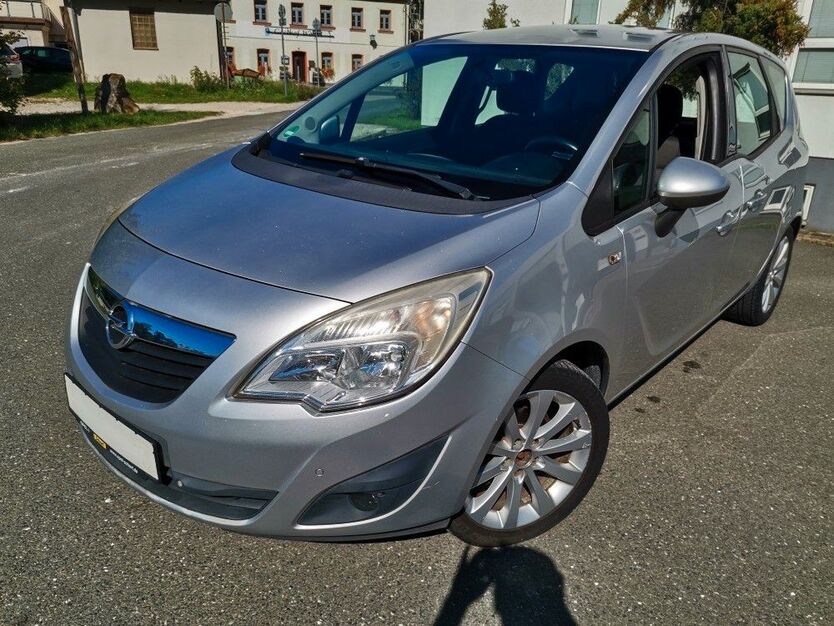 Opel Meriva 131.000 km 4.499 € Fürth 90762