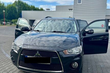 Mitsubishi Outlander 175.000 km 7.400 &euro; Burgthann 90559