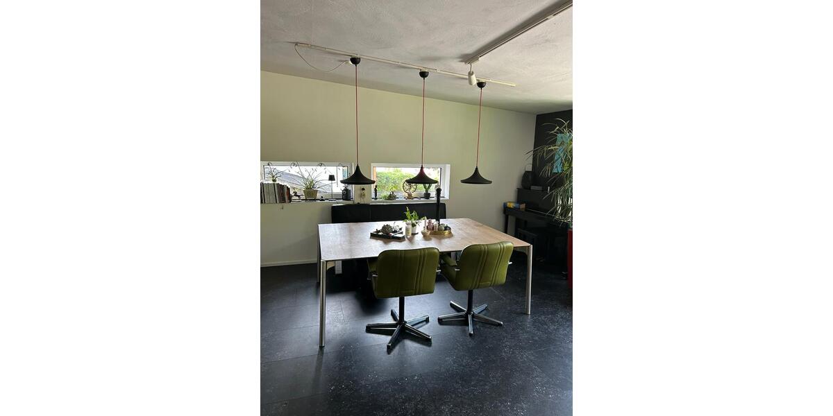 Exklusives Wohnen mit Historie & Moderne. 8 zimmer