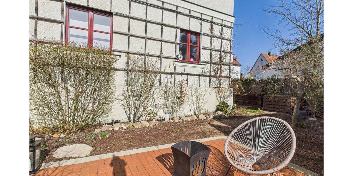 Mehrfamilienhaus, Wohnhaus Roth - 9 Zimmer, 211 m&sup2;, 595.000&euro; | Angebot:26805639