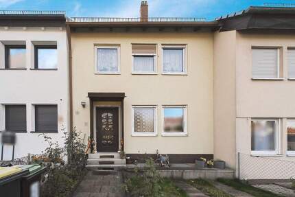 Haus Nürnberg Gebersdorf - 5 Zimmer, 140 m&sup2;, 479.000&euro; | Angebot:24048714