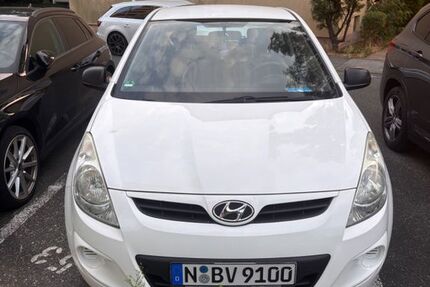 Hyundai i20 244.663 km 1.400 &euro; Fürth 90766
