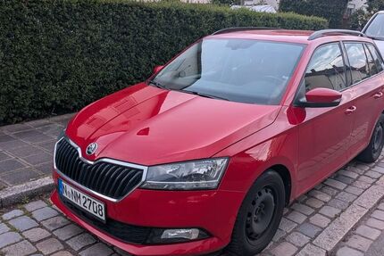 Skoda Fabia 53.000 km 12.750 &euro; Nürnberg 90451