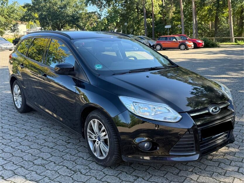 Ford Focus 78.214 km 5.490 € Schwabach 91126