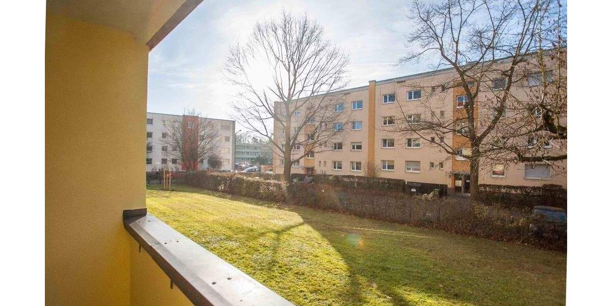 +++ Wohnen oder vermieten in begehrter Lage - ER-Sieglitzhof +++ 2 zimmer