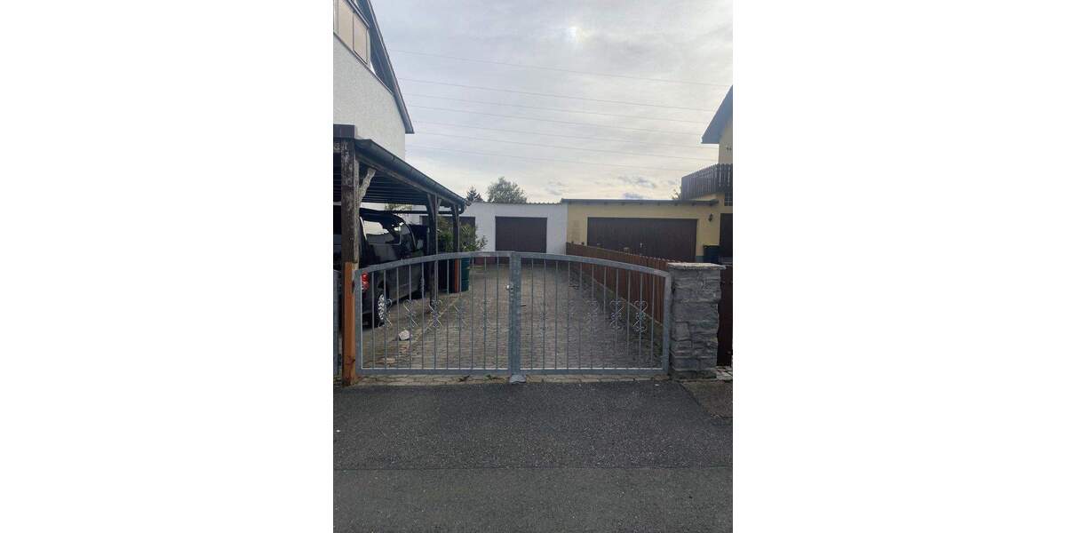 Mehrfamilienhaus, Wohnhaus Oberasbach Unterasbach - 8 Zimmer, 188 m&sup2;, 560.000&euro; | Angebot:25654153