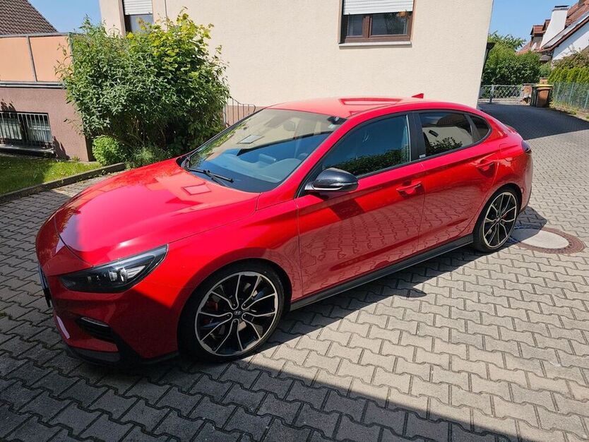 i30