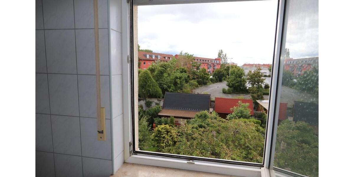Dachgeschoßwohnung Fürth Südstadt - 2 Zimmer, 50 m&sup2;, 215.000&euro; | Angebot:26920303