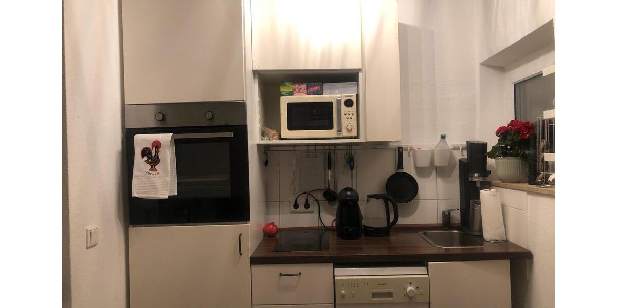 UNTERMIETE 1-Zimmer Wohnung mit Balkon, Nürnberg, Miete zimmer