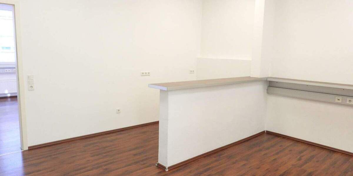 Gewerbeobjekt Nürnberg St Peter - 4 Zimmer, 100 m&sup2;, 1.200&euro; | Angebot:25566600