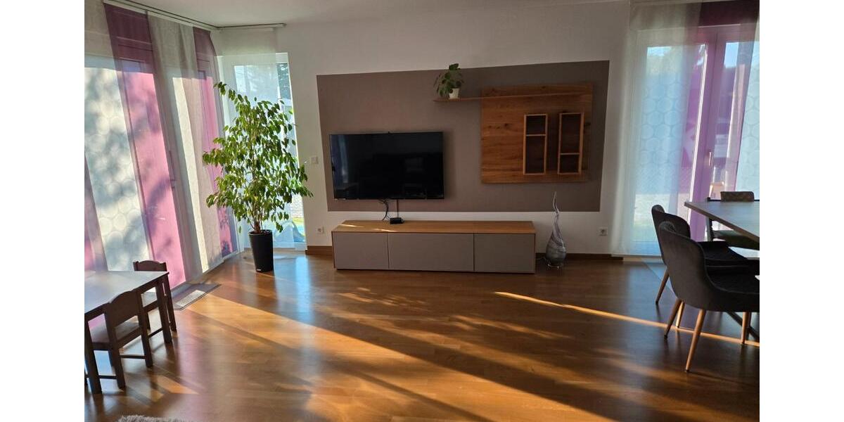 Reihenhaus Nürnberg Gibitzenhof - 5 Zimmer, 136 m&sup2;, 2.108&euro; | Angebot:27614256