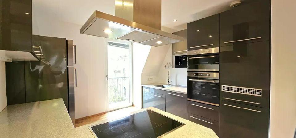 Provisionsfreie 2-Zimmer Maisonette Wohnung in der Südstadt 2 zimmer