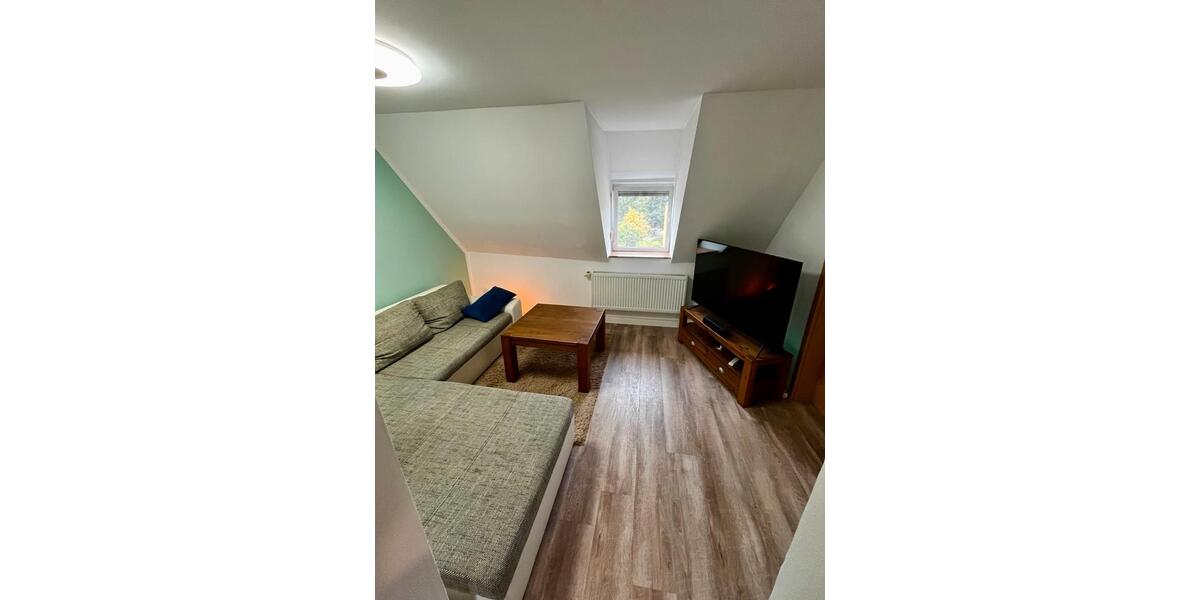 Dachgeschoßwohnung Forchheim - 2 Zimmer, 43 m&sup2;, 460&euro; | Angebot:27624271