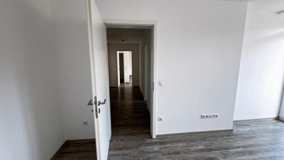Etagenwohnung Nürnberg Rabus - 2 Zimmer, 66 m&sup2;, 1.000&euro; | Angebot:26408115