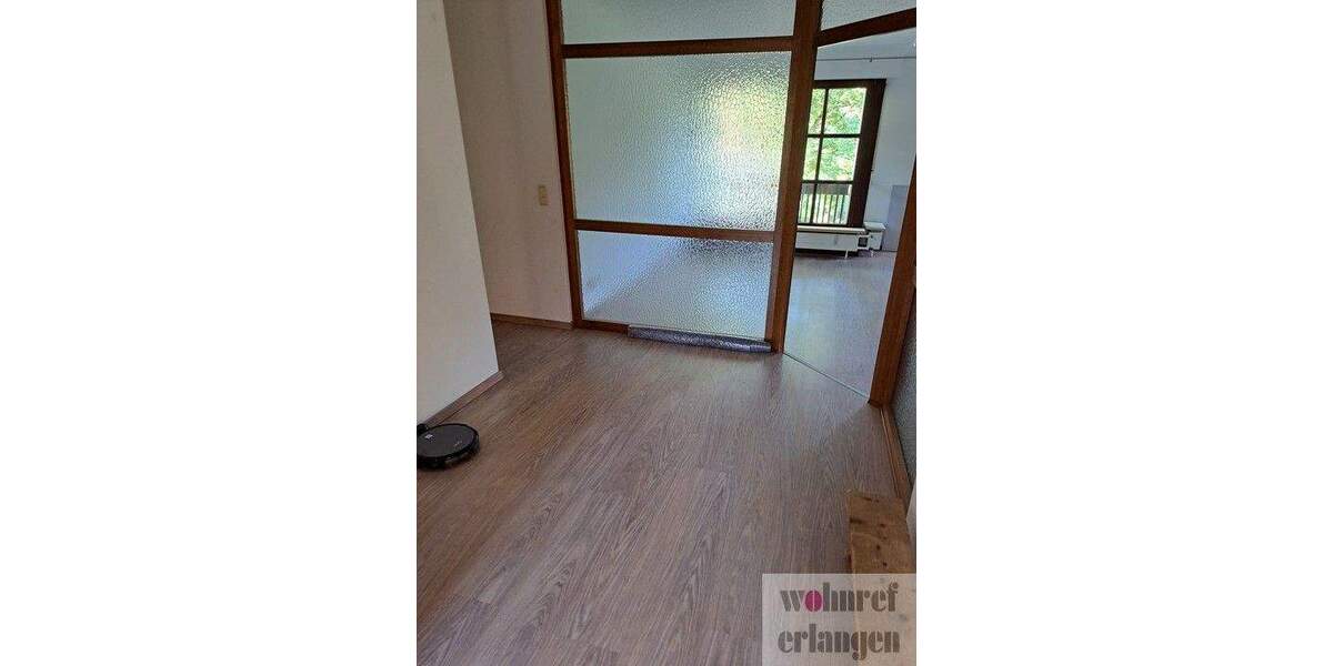 Etagenwohnung Buckenhof - 4 Zimmer, 93 m&sup2;, 1.250&euro; | Angebot:25153122