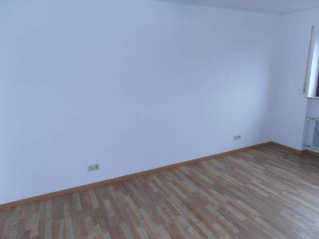 Etagenwohnung Nürnberg Katzwang - 3 Zimmer, 79 m&sup2;, 750&euro; | Angebot:25073791