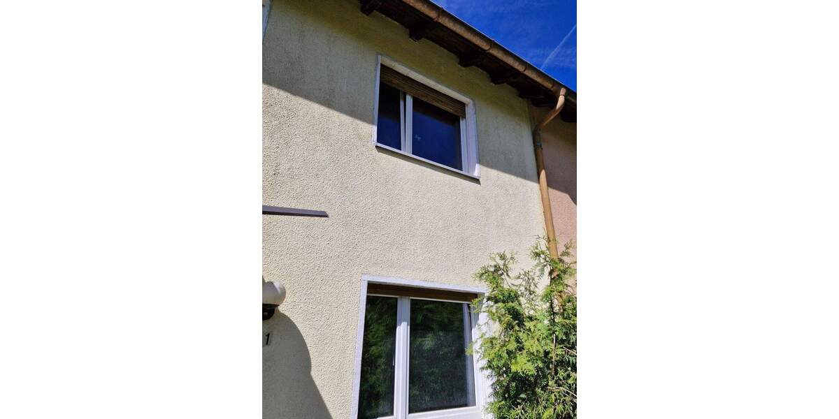 Reihenmittelhaus Forchheim - 5 Zimmer, 120 m&sup2;, 310.000&euro; | Angebot:26401161