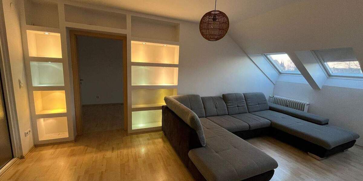 Große 4-Zimmer-Wohnung mit Balkon im Herzen von Feucht 4 zimmer