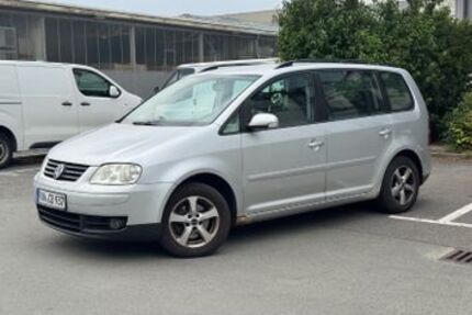VW Touran 254.000 km 2.000 &euro; Zirndorf 90513