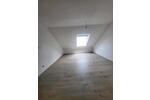 Dachgeschoßwohnung Nürnberg Gibitzenhof - 3.5 Zimmer, 100 m&sup2;, 900&euro; | Angebot:26416477