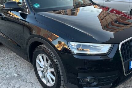 Audi Q3 126.000 km 14.499 € Forchheim 91301