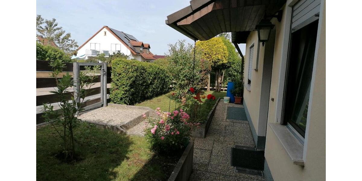 Erdgeschoßwohnung Pyrbaum - 2 Zimmer, 70 m&sup2;, 560&euro; | Angebot:25546055