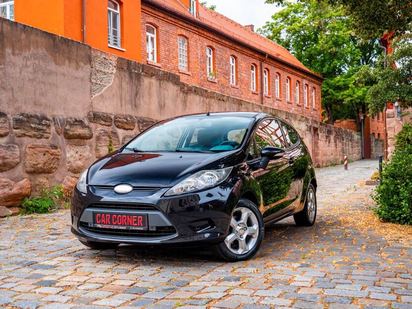 Ford Fiesta 214.000 km 2.750 € Haag 91126