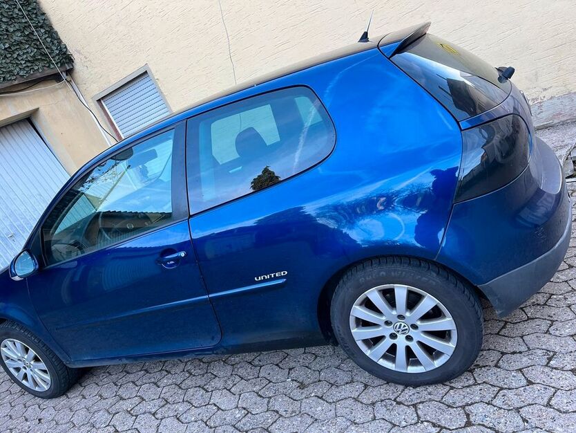 VW Golf 260.000 km 2.600 € Heroldsberg 90562
