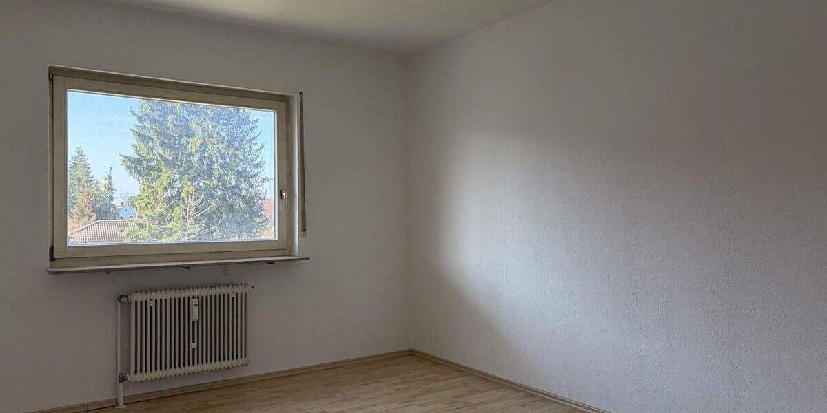 Etagenwohnung Erlangen Erlangen-Süd - 3 Zimmer, 87 m&sup2;, 1.150&euro; | Angebot:25771731