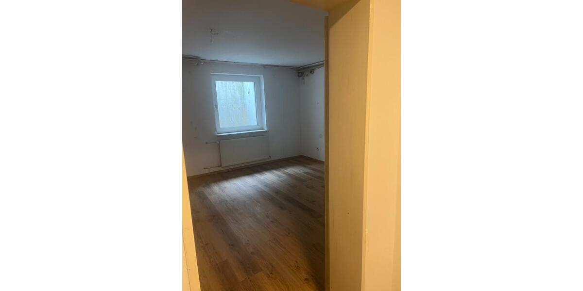 Reihenhaus Nürnberg Katzwang - 6.5 Zimmer, 132 m&sup2;, 498.000&euro; | Angebot:25310767