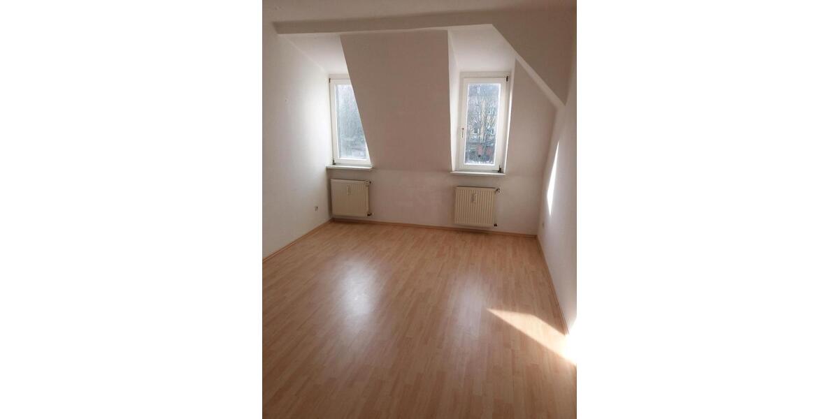 Helle 3-Zimmer Wohnung in 08527 Plauen zimmer