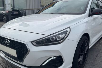Hyundai i30 146.208 km 12.490 € Nürnberg 90431
