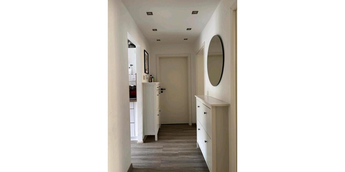 Etagenwohnung Nürnberg Hasenbuck - 3 Zimmer, 66 m&sup2;, 1.100&euro; | Angebot:26310220