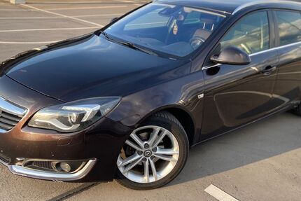 Opel Insignia 320.706 km 3.990 &euro; Nürnberg 90459