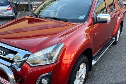 Isuzu D-Max 193.000 km 16.999 € Nürnberg 90431