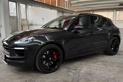 Porsche Macan 49.450 km 82.900 &euro; Nürnberg 90427