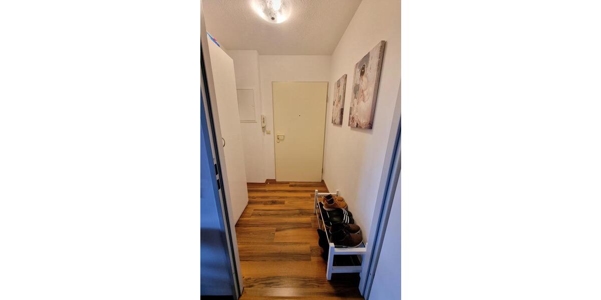 Schön möblierte 2-Zimmer-Wohnung mit Balkon und Blick ins Grüne 2 zimmer