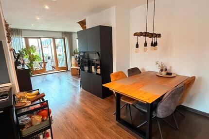 Wohnung Fürth Eigenes Heim - 3 Zimmer, 79 m&sup2;, 1.500&euro; | Angebot:27535054