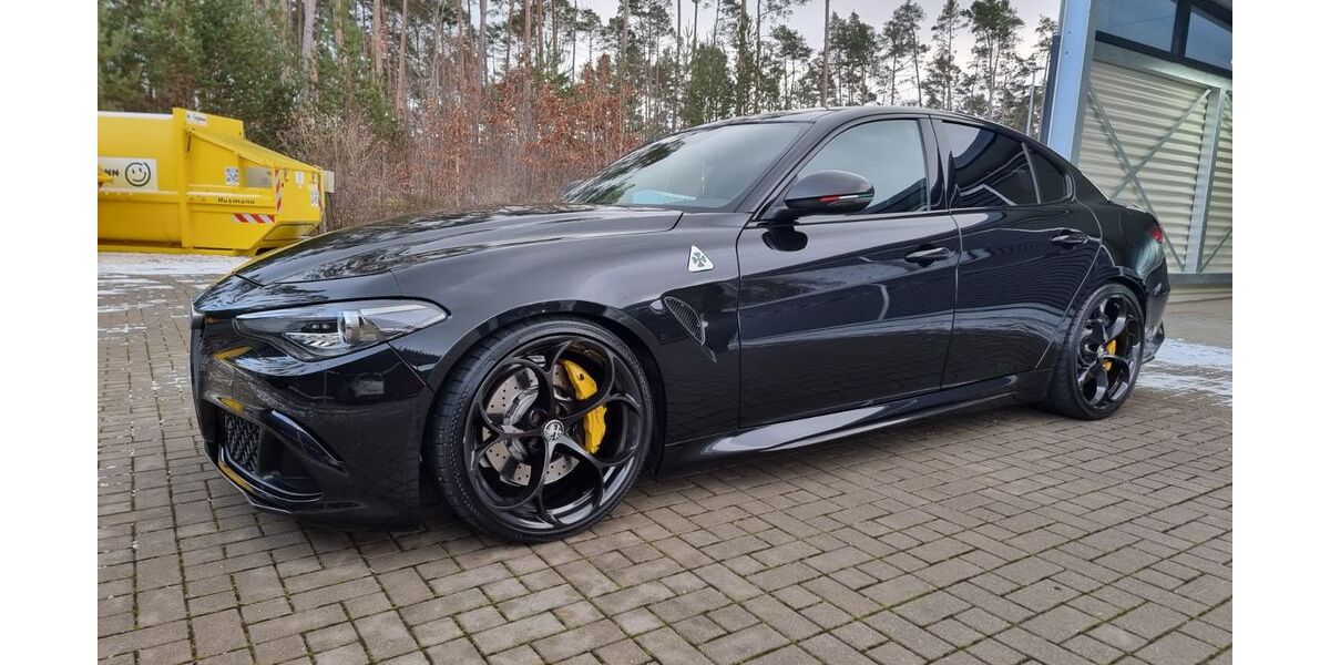 Alfa Romeo Giulia 90.300 km 48.900 &euro; Nürnberg 90489