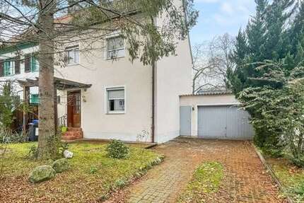 Haus zum Kaufen in Nürnberg 425.000 € 123 m² 4 zimmer