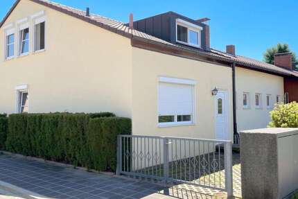 Haus Nürnberg Altenfurt - 8 Zimmer, 200 m&sup2;, 690.000&euro; | Angebot:27104346