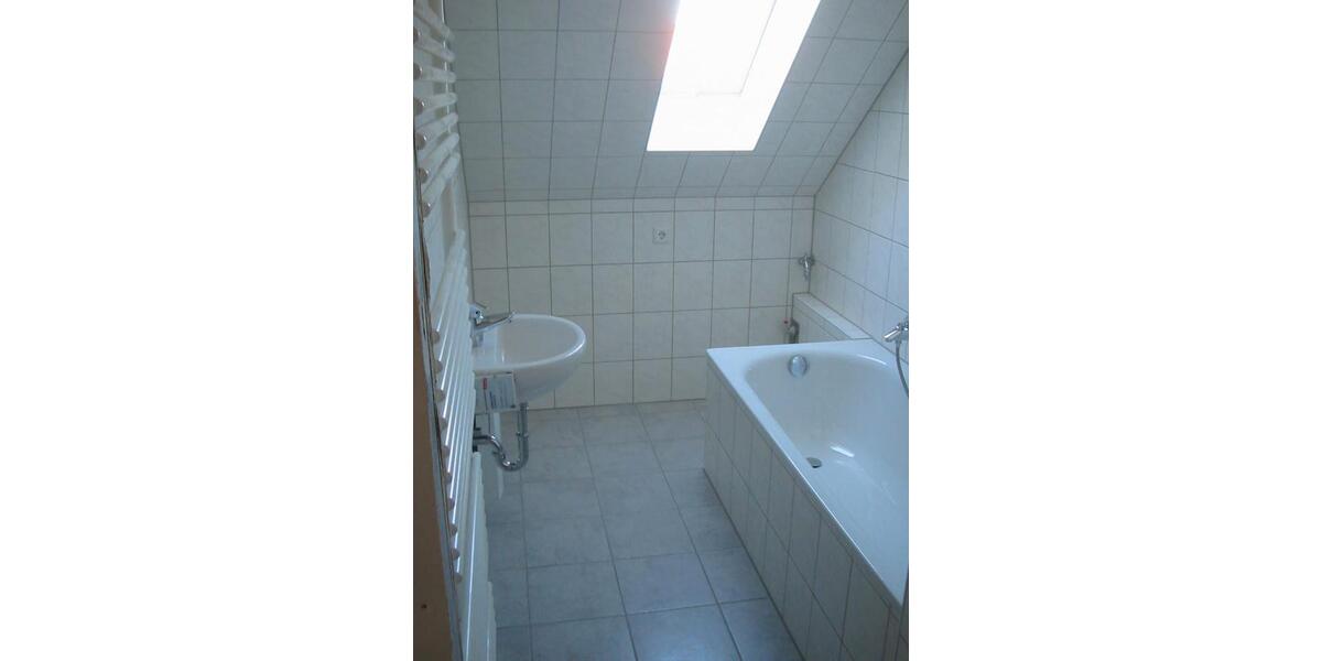 Dachgeschoßwohnung Nürnberg Buchenbühl - 3 Zimmer, 80 m&sup2;, 790&euro; | Angebot:26697483