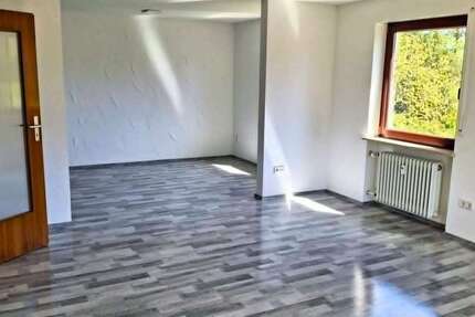 Wohnung Heroldsberg - 4 Zimmer, 106 m&sup2;, 1.260&euro; | Angebot:26367971