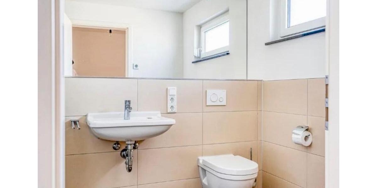 Erdgeschoßwohnung Nürnberg Schnepfenreuth - 2 Zimmer, 67 m&sup2;, 1.250&euro; | Angebot:25759649