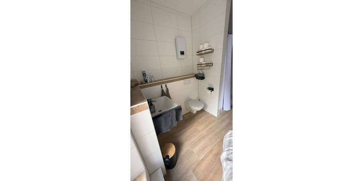 Terrassenwohnung Fürth Nordstadt - 5 Zimmer, 120 m&sup2;, 1.080&euro; | Angebot:26891611