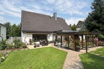 Haus Nürnberg Almoshof - 7 Zimmer, 179 m&sup2;, 770.000&euro; | Angebot:23425098