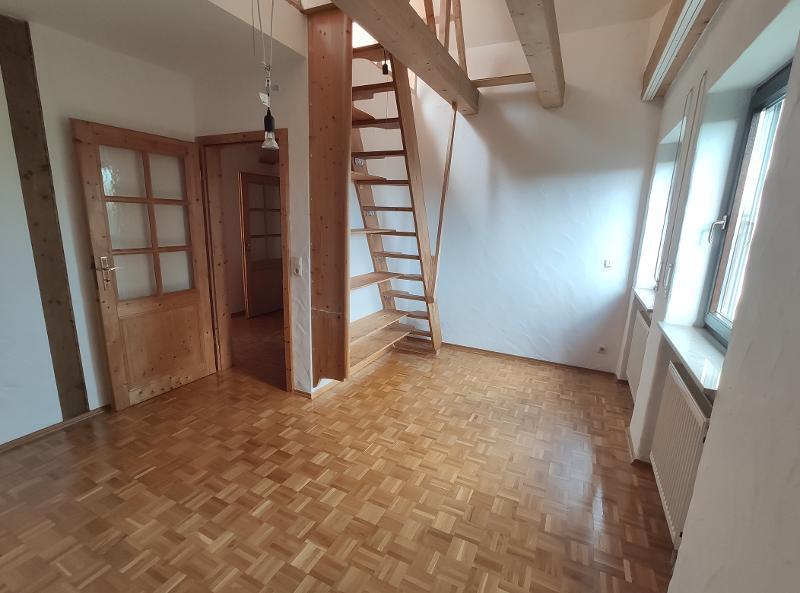 2 Zi. Whg. im 1. OG mit Dachterrasse, Stellplatz und Gartenmitbenutzung 2 zimmer